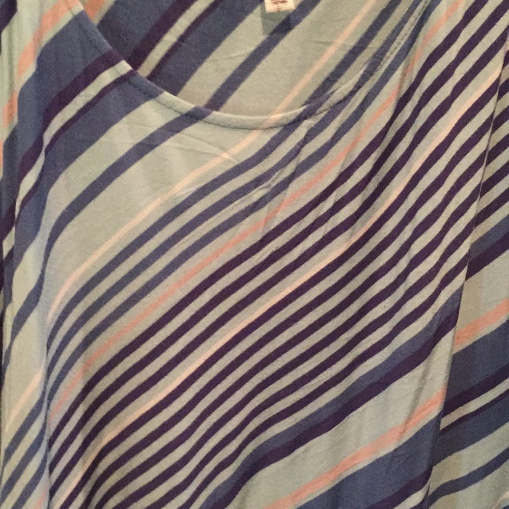 Diagonal striped maternity blouse